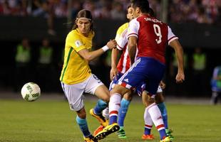 Brasil sai perdendo por 2 a 0 em Assuno, mas arranca empate e evita fiasco contra o Paraguai