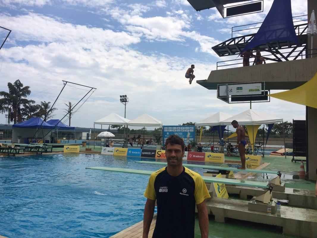 Veja fotos do muso Hugo Parisi, brasileiro dos saltos ornamentais