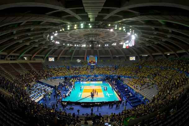 Casa do voleibol brasileiro, o Maracanãzinho foi reformado para o Pan'2007 e ganhou quadras de aquecimento para os Jogos.