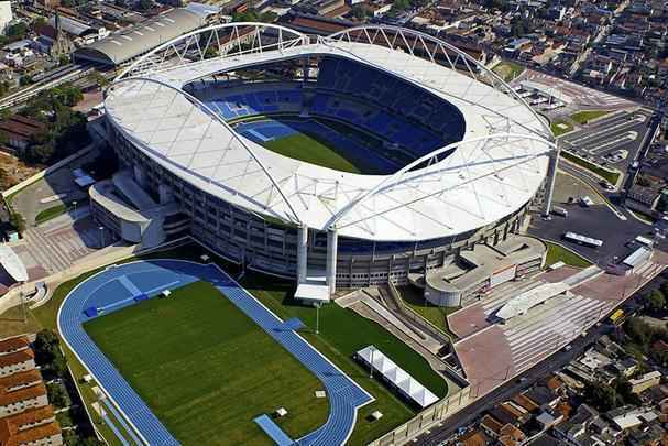 Construído para o Pan'2007, Estádio Engenhão teve a capacidade temporariamente ampliada de 45 mil para 60 mil espectadores para os Jogos e receberá provas de atletismo e futebol