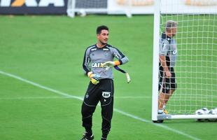 Lauro participou de treino, na Cidade do Galo, junto com o elenco do Atltico pela primeira vez