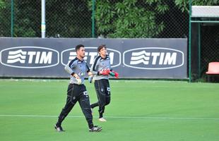 Lauro participou de treino, na Cidade do Galo, junto com o elenco do Atltico pela primeira vez