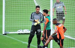 Lauro participou de treino, na Cidade do Galo, junto com o elenco do Atltico pela primeira vez