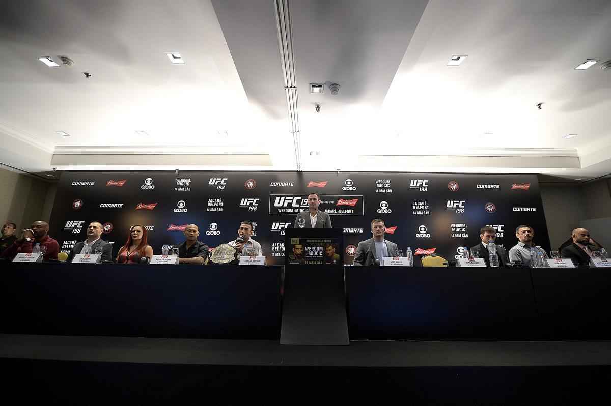 Imagens da coletiva do UFC 198, no Rio de Janeiro - Lutadores conversam com a imprensa