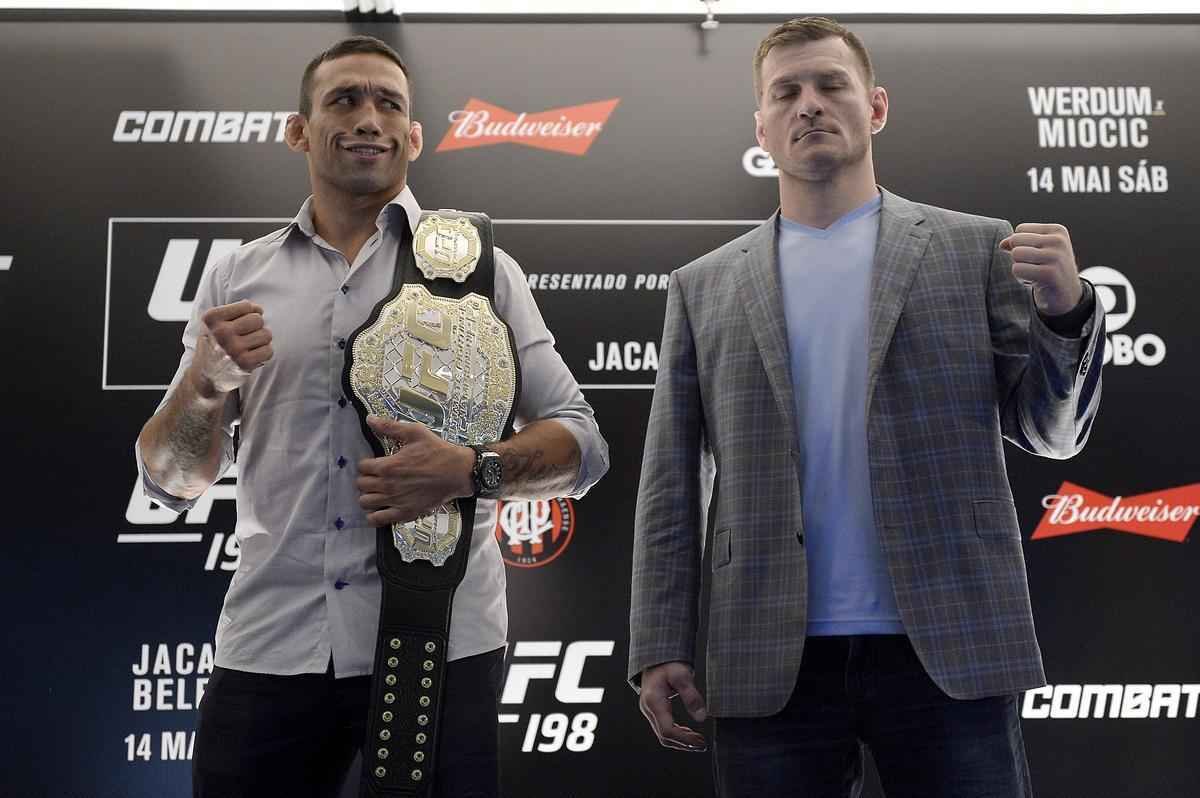 Imagens da coletiva do UFC 198, no Rio de Janeiro - Fabricio Werdum e Stipe Miocic