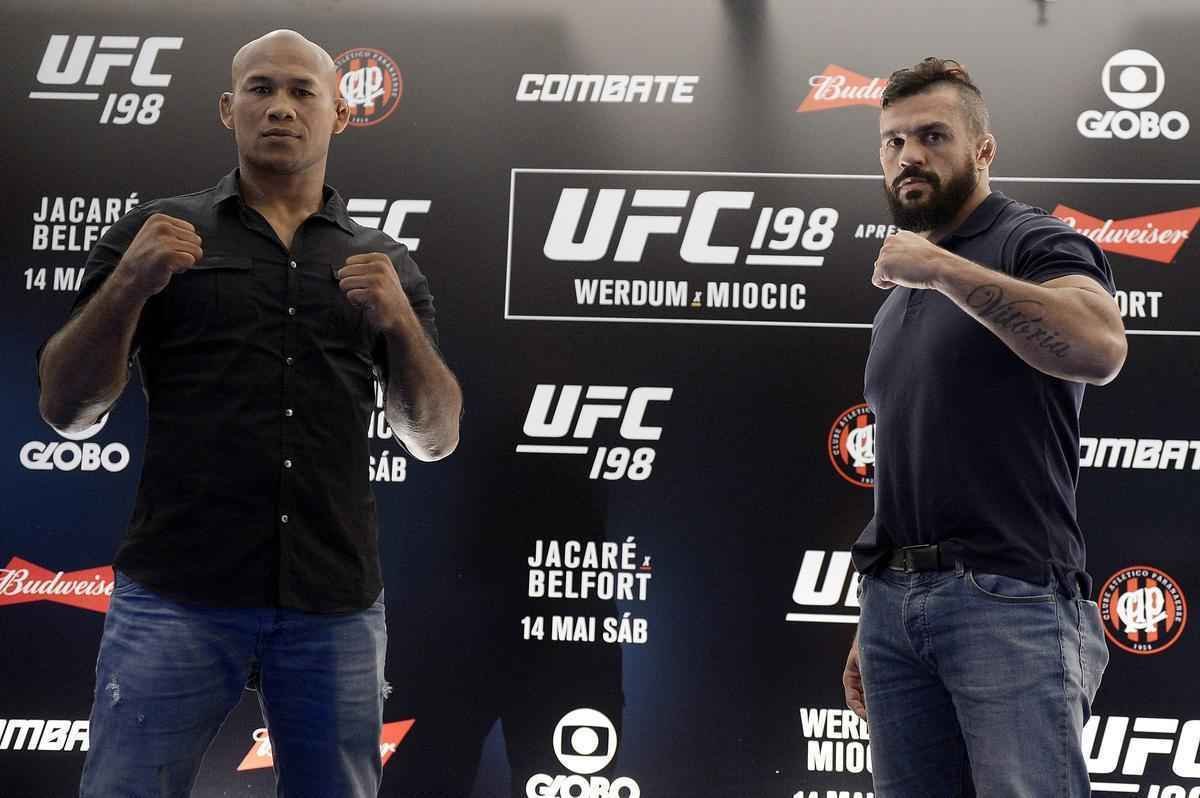 Imagens da coletiva do UFC 198, no Rio de Janeiro - Ronaldo Jacar e Vitor Belfort