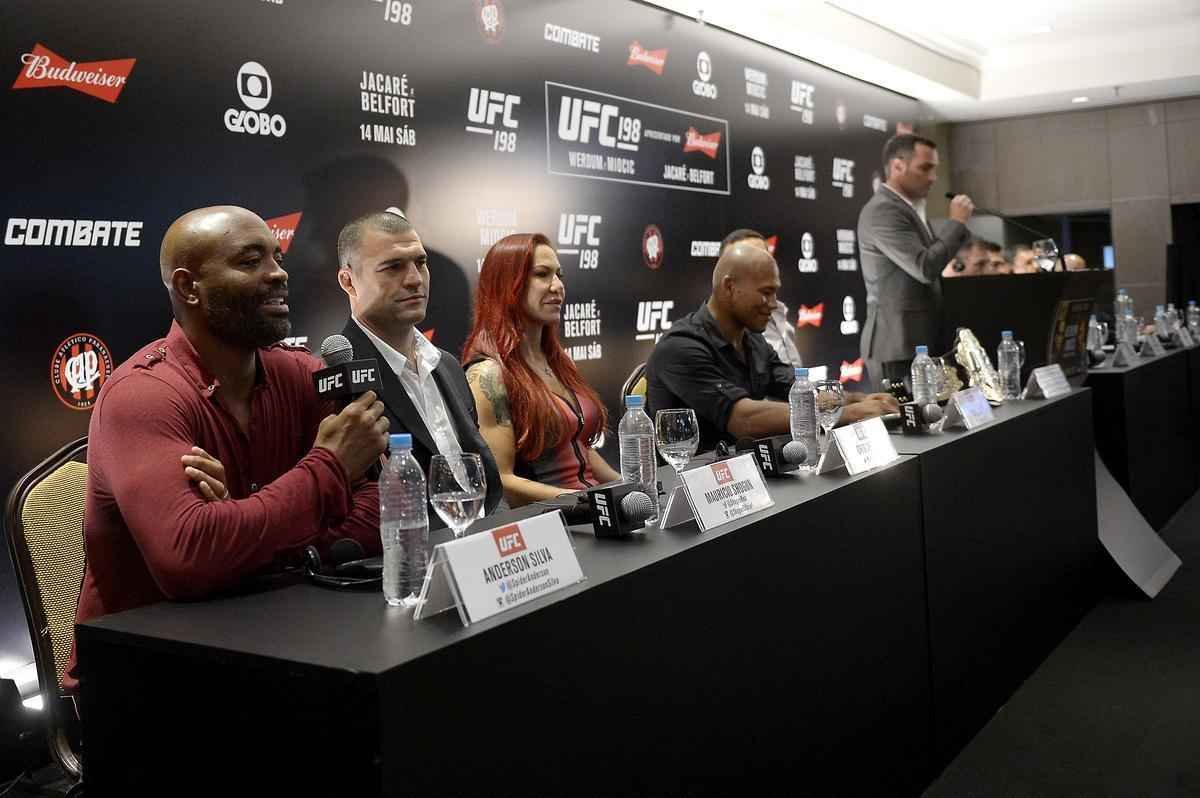 Imagens da coletiva do UFC 198, no Rio de Janeiro - Estrelas do evento encaram a imprensa