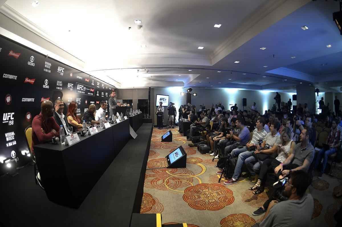 Imagens da coletiva do UFC 198, no Rio de Janeiro
