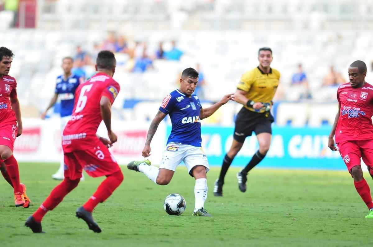 Cruzeiro e Guarani se enfrentaram no Mineiro pelo Campeonato Mineiro