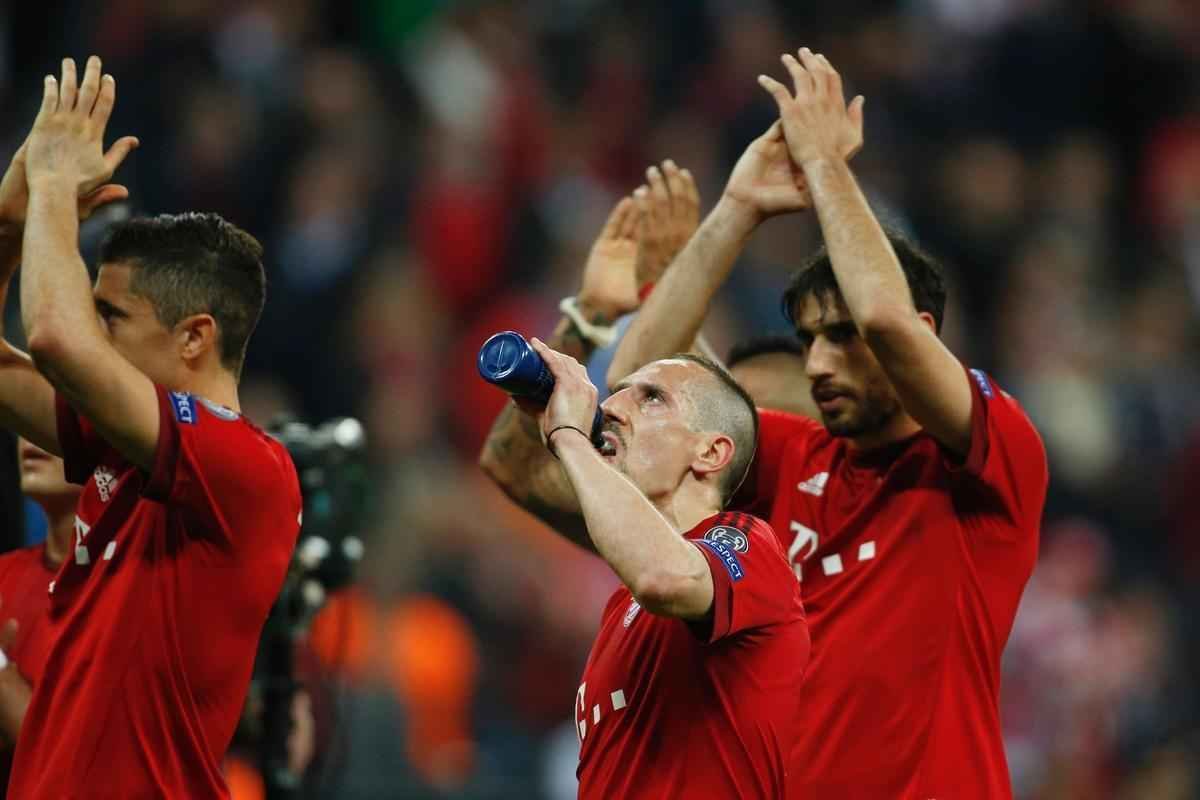 No Allianz Arena, volante chileno Vidal marcou o nico gol da partida