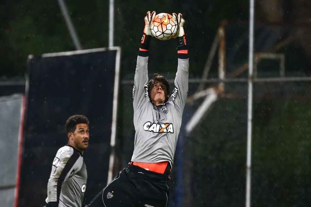 Fotos do treino do Atltico no Estdio Rumiahui