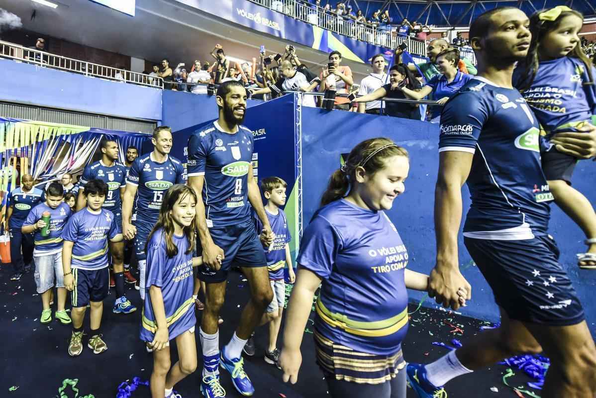 imagens da deciso da Superliga Masculina entre Cruzeiro e Campinas