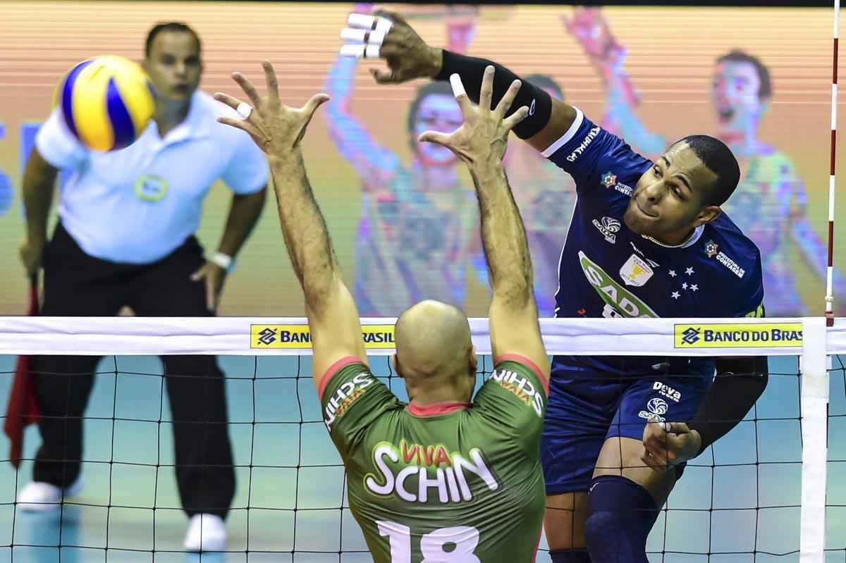 imagens da deciso da Superliga Masculina entre Cruzeiro e Campinas