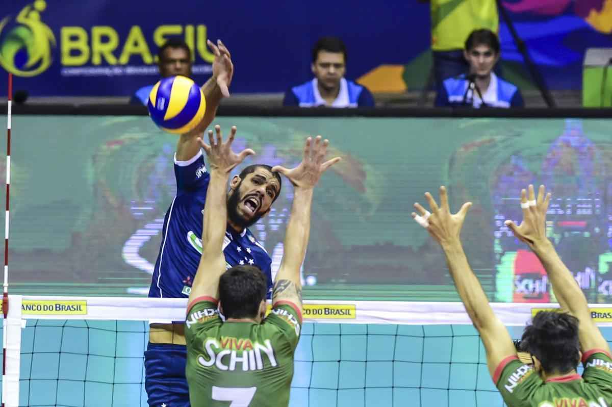 imagens da deciso da Superliga Masculina entre Cruzeiro e Campinas