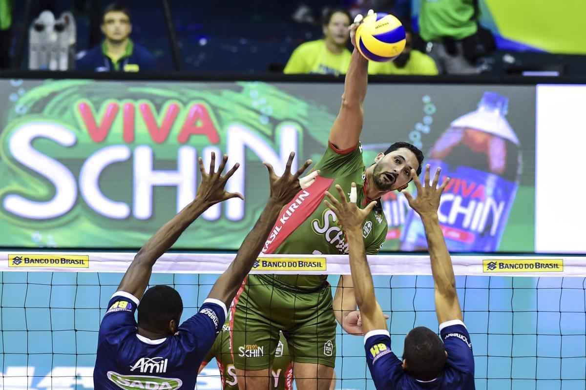 imagens da deciso da Superliga Masculina entre Cruzeiro e Campinas