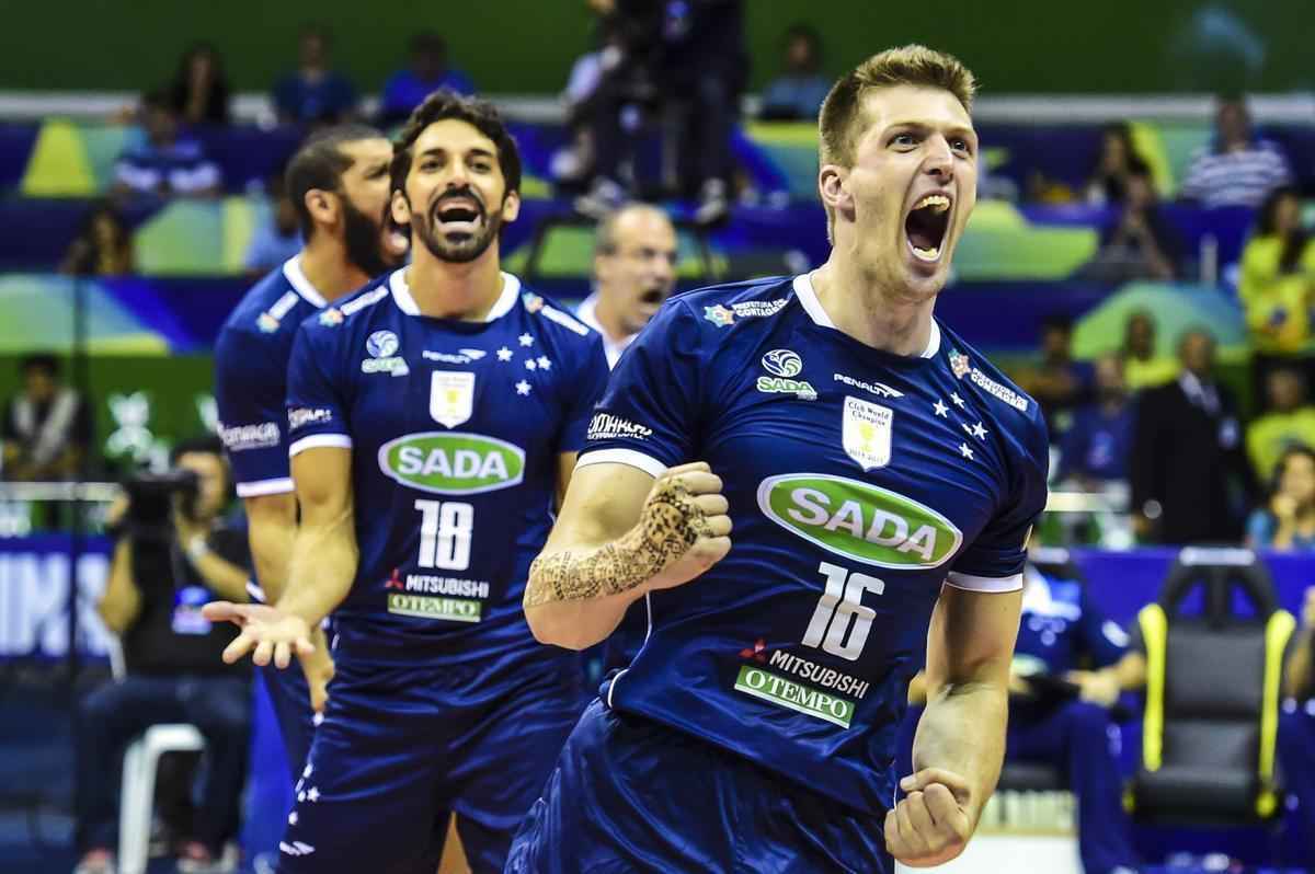 imagens da deciso da Superliga Masculina entre Cruzeiro e Campinas