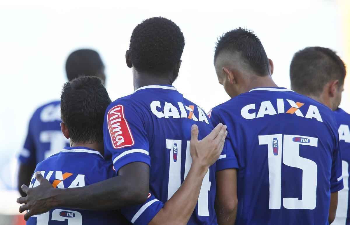 Fotos da partida entre Boa Esporte e Cruzeiro, pelo Estadual, no Dilzon Melo, em Varginha