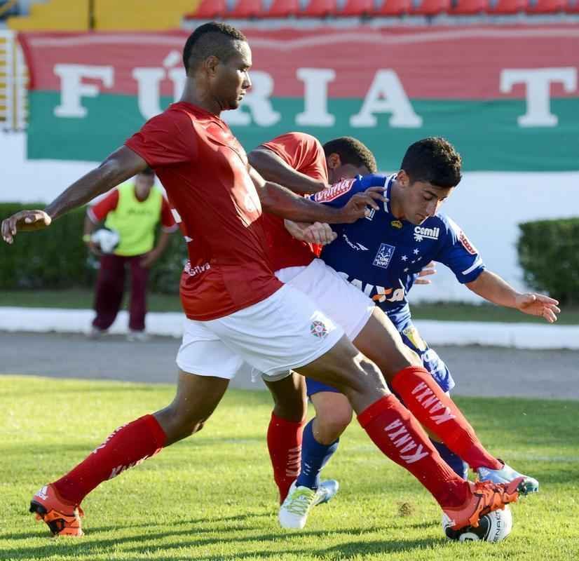Fotos da partida entre Boa Esporte e Cruzeiro, pelo Estadual, no Dilzon Melo, em Varginha