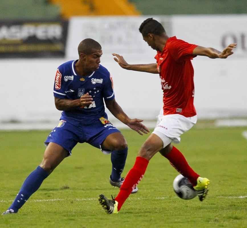 Fotos da partida entre Boa Esporte e Cruzeiro, pelo Estadual, no Dilzon Melo, em Varginha