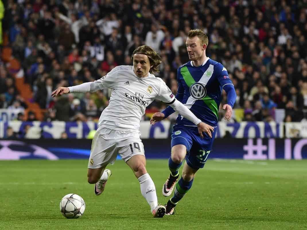 Lances do jogo de volta das quartas de final, entre Real Madrid e Wolfsburg, no Santiago Bernabu
