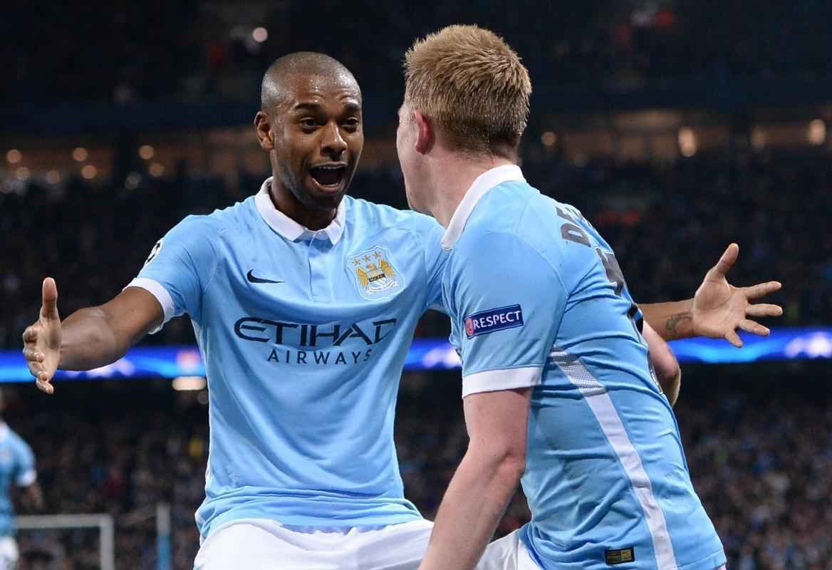 De Bruyne resolve, Manchester City elimina o PSG e vai  semifinal pela primeira vez 