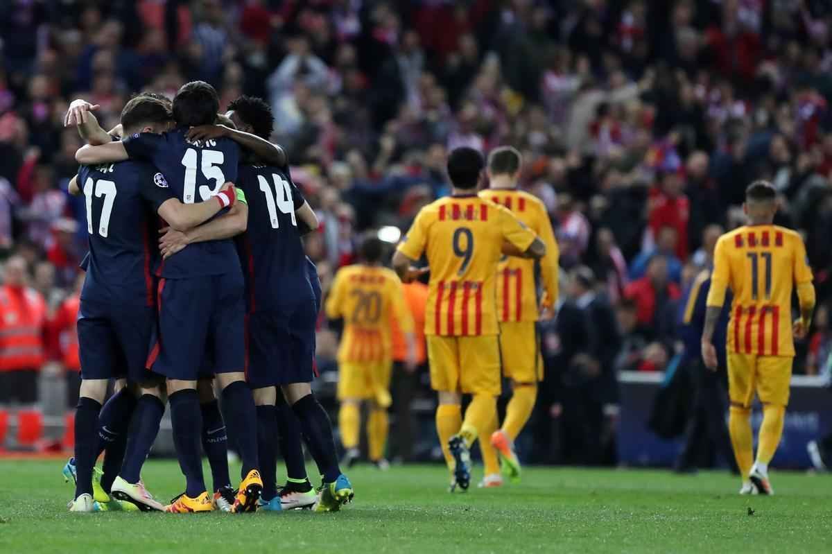 Jogo de volta das quartas de final da Liga dos Campees: Atltico de Madrid 2 x 0 Barcelona