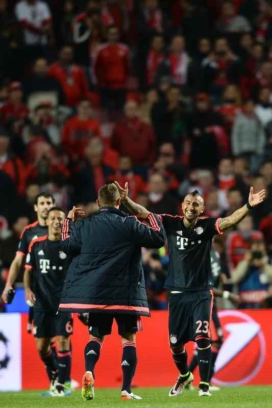 Benfica ficou no empate por 2 a 2 com o Bayern e acabou eliminado em casa na Liga dos Campees
