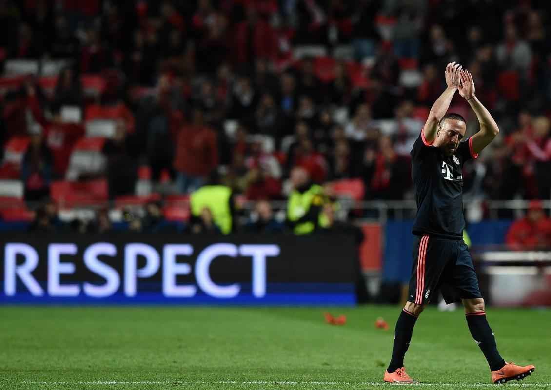 Benfica ficou no empate por 2 a 2 com o Bayern e acabou eliminado em casa na Liga dos Campees