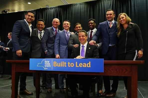 Governador de Nova York assina projeto de Lei que libera MMA no estado