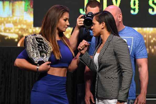 Miesha Tate e Amanda Nunes, que se enfrentam pelo cinturo peso-galo feminino no UFC 200