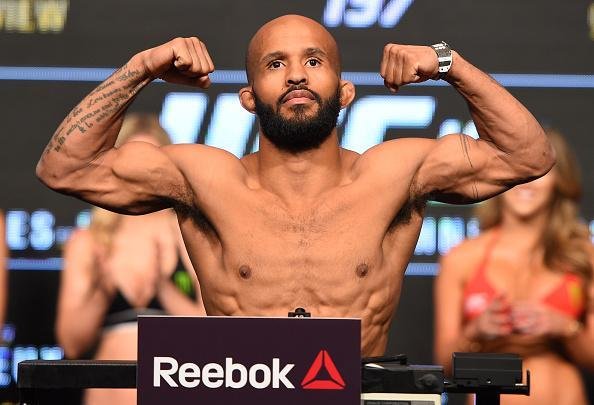 Demetrious Johnson pesou 56,7 kg