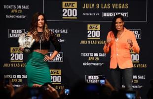 Encaradas agitam coletiva do UFC 200 em Nova York - Miesha Tate e Amanda Nunes