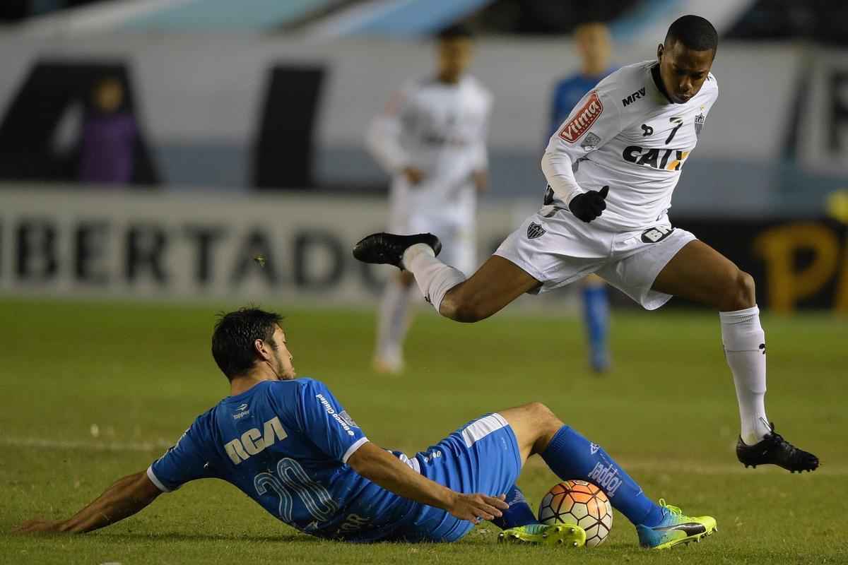 Equipes se enfrentam no primeiro jogo do duelo nas oitavas de final da Copa Libertadores