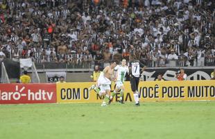 Fotos da comemorao de Danilo, heri da grande deciso do Mineiro