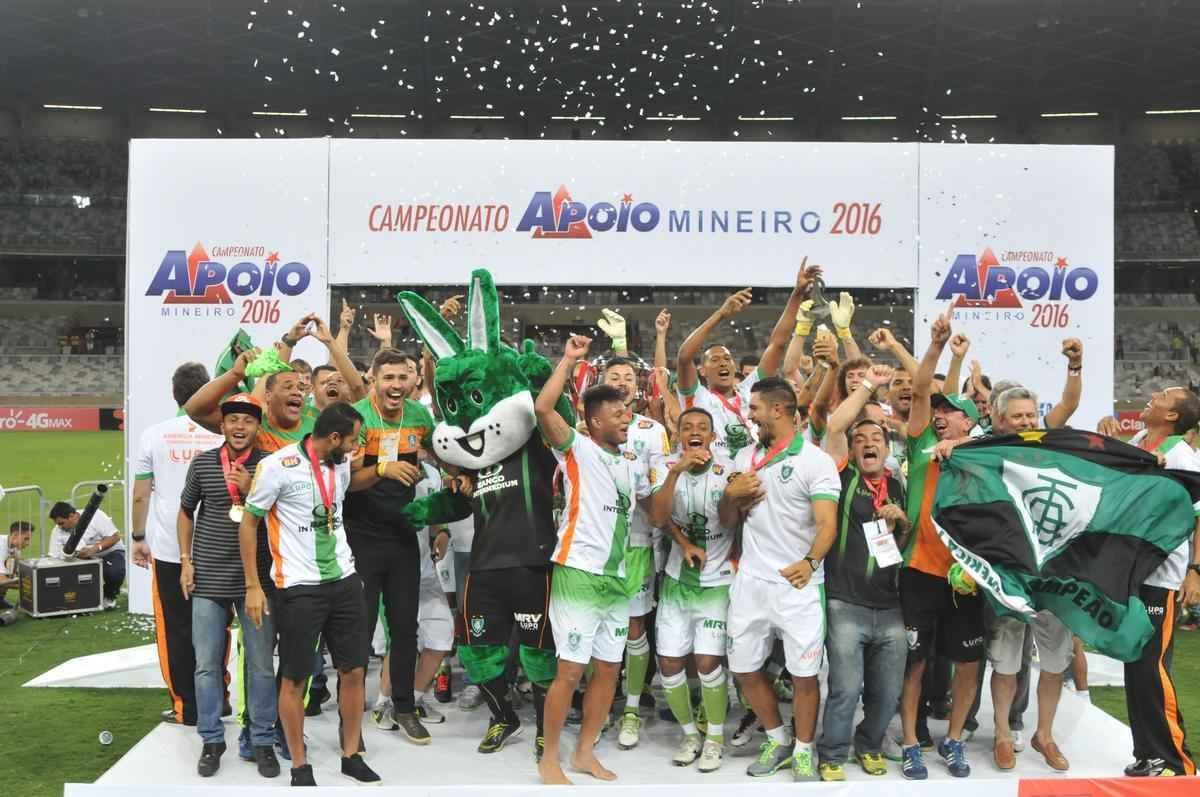 Imagens da comemorao do Amrica com a conquista do ttulo
