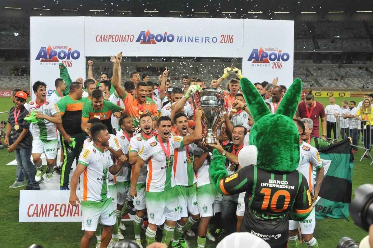 Imagens da comemorao do Amrica com a conquista do ttulo