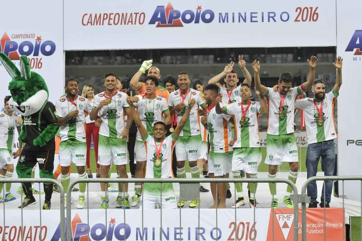 Imagens da comemorao do Amrica com a conquista do ttulo