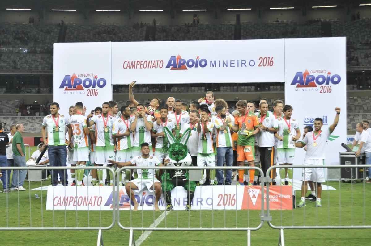 Imagens da comemorao do Amrica com a conquista do ttulo