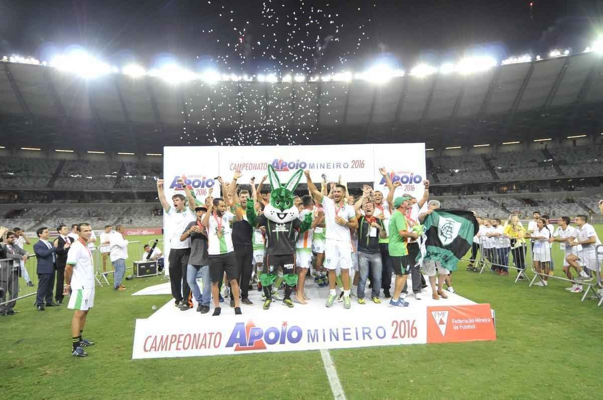 Imagens da comemorao do Amrica com a conquista do ttulo