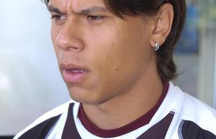 Volante Renan  cria da base do So Paulo (2004/2005) e jogou pelo Atltico em 2009
