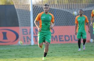 Novo reforo do Amrica, William Barbio participou do primeiro treinamento com os companheiros de clube