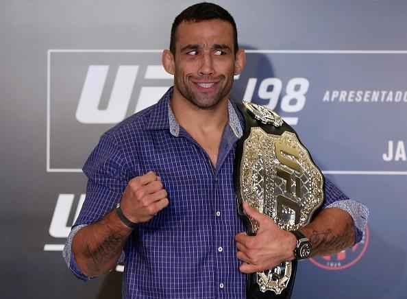 Encaradas dos astros do UFC 198 no Media Day - Fabricio Werdum e o 'happy face'