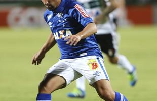 Fotos do jogo entre Coritiba e Cruzeiro, no Couto Pereira, pela primeira rodada do Campeonato Brasileiro