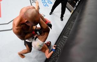 Imagens da vit�ria arrasadora de Jacar� sobre Belfort