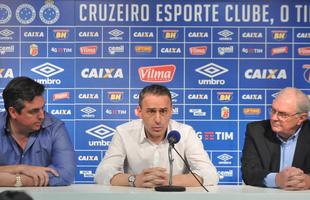Portugus Paulo Bento foi apresentado nesta segunda-feira como novo treinador do Cruzeiro