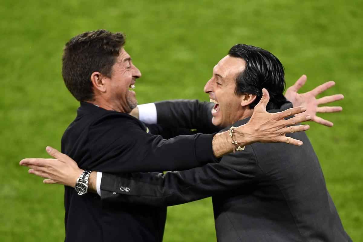 Coke brilhou na vitria do Sevilla sobre o Liverpool. Time espanhol tornou-se o primeiro time a vencer trs vezes seguidas o torneio