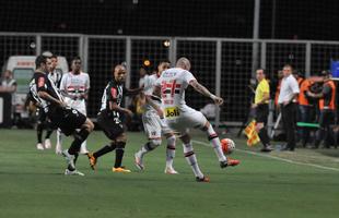 Fotos do primeiro tempo do duelo entre Atltico e So Paulo, no Independncia, pela Libertadores