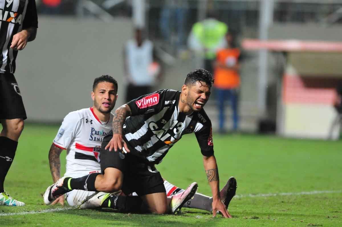 Imagens do segundo tempo da partida entre Atltico e So Paulo, no Independncia, pela Libertadores