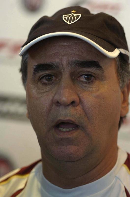 Confira imagens de Marcelo Oliveira em suas vrias passagens como tcnico do Atltico