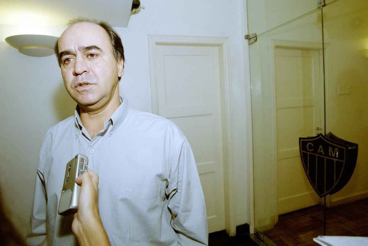 Confira imagens de Marcelo Oliveira em suas vrias passagens como tcnico do Atltico